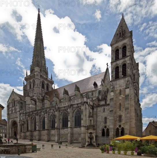 Autun, Cathedral St-Lazare, begun 1120, north side, St, Saint, Saint
