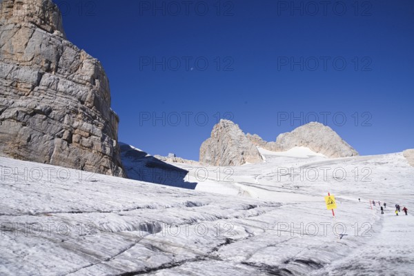 Mountaineering in the Dachstein mountains with glacier ice - Mountain massif Austria
