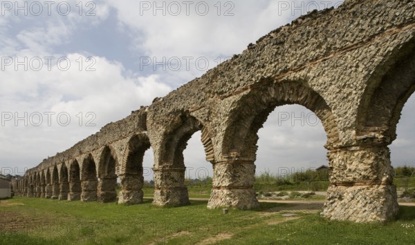 Roman water pipeline, longest series of arches