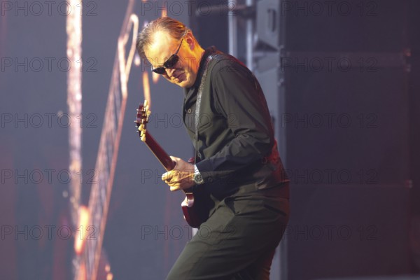 Concert: Jazz Open, 10.07.2025, Schlossplatz, Stuttgart, Germany, Joe Bonamassa
