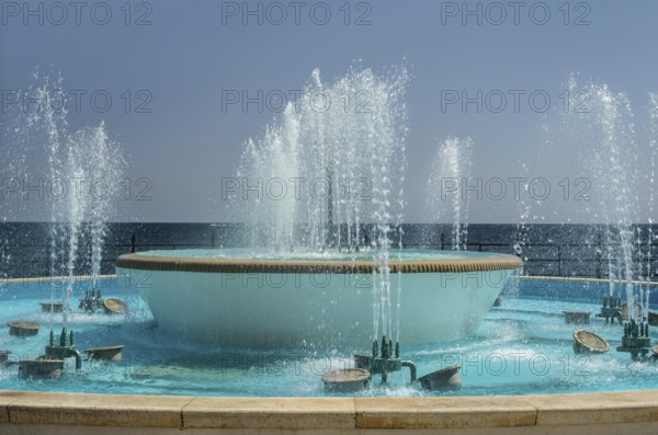 Fountain - water fountain