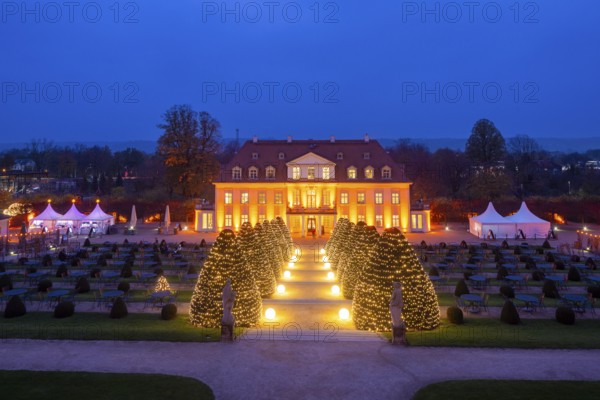 Adventure winery to shine in special splendour from next week Radebeul, 1 November 2024 From 8 November, Schloss Wackerbarth will once again illuminate its baroque grounds and the Wackerbarthberg in festive light. Every day from 3 pm, around 5, 500 points of light and numerous Herrnhut stars will transform the entire ensemble of Europe's first adventure winery into a wonderful world of light, music and enjoyment. As darkness falls, the baroque buildings and historic vineyard walls as well as vines, hedges and trees glow in warm colours. Fairytale lanterns, light sculptures and selected illuminations invite you to take a tour of the romantically sparkling vineyard, Wine & Light at Schloss Wackerbarth, Radebeul, Saxony, Germany