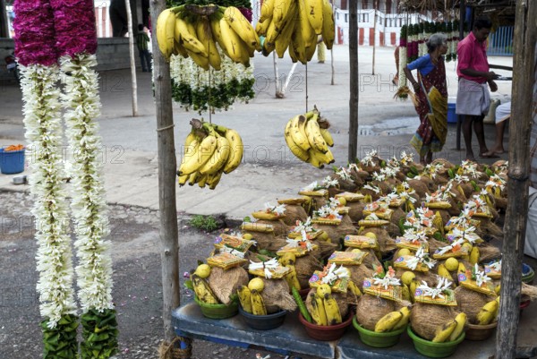 A shop selling Pooja Puja things in Lord Murugan Temple at Thiruttani Tiruttani Tirutani, Tamil Nadu, South India, India, Asia