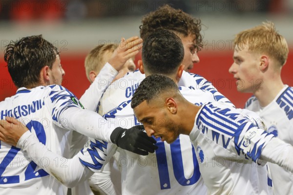 Germany: Football Conference League, Play-Offs - 1. FC Heidenheim-FC Copenhagen -Voith-Arena, Heidenheim: Amin CHIAKHA FC Copenhagen, left, cheers with his team-mates