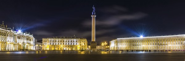 Nightview of the magnificent Palace Square in the old town of Saint Petersburg