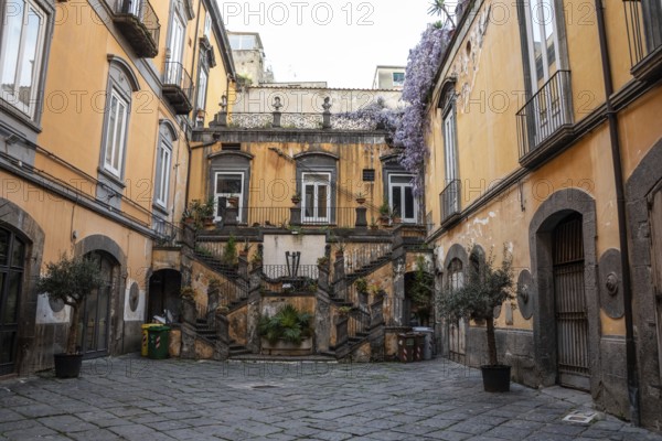 Beautiful classic residential house in the historic center of Naples, Italy