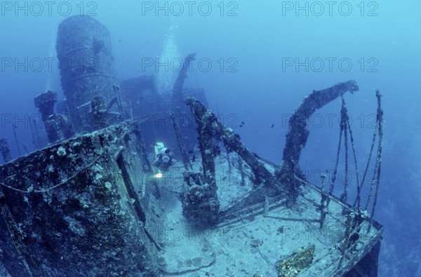 Maldive Victory and divers, Indian Ocean, North Male Atoll, Hulule, Maldives