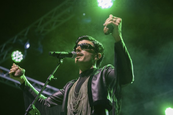 Rodrigo Cuevas concert, La romería, festival La Luna en Vers, Sant Joan, Majorca, Balearic Islands, Spain