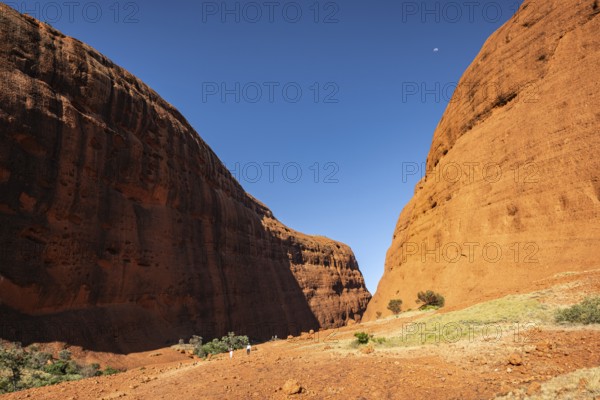 Kata Tjuta, formerly The Olgas, Walpa Gorge Area, Uluru-Kata Tjuta National Park, Northern Territory, Australia