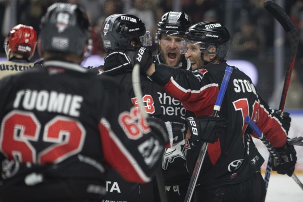 LanxessArena, Cologne, North Rhine-Westphalia, Brady Austin (Cologne Sharks, #57), Frederik Storm (Cologne Sharks, #19), PENNY DEL, Cologne Sharks- Schwenninger Wild Wings on 11/10/2024 at the LanxessArena in Cologne Germany