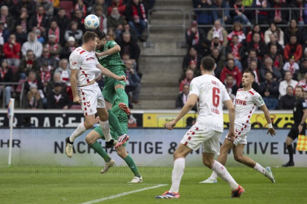 Andreas Dick (DFL/DFB REGULATIONS PROHIBIT ANY USE OF PHOTOGRAPHS AS IMAGE SEQUENCES AND/OR QUASI-VIDEO), RheinEnergieStadion, Cologne, North Rhine-Westphalia, Dominique Heintz (1.FC Köln, defence, #3), Niko Gießelmann (SpVgg Greuther Fürth, defence, #17), 2nd Bundesliga, 1.FC Köln, SpVgg Greuther Fürth on 09.11.2024 at the RheinEnergieStadion in Cologne Germany