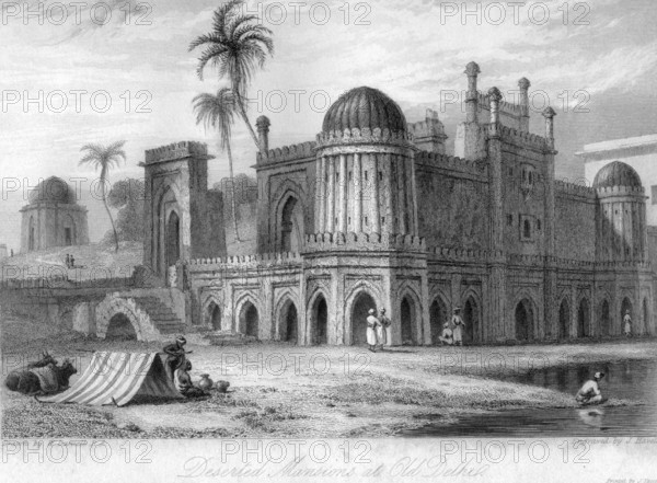 Deserted mansions at old Delhi, India