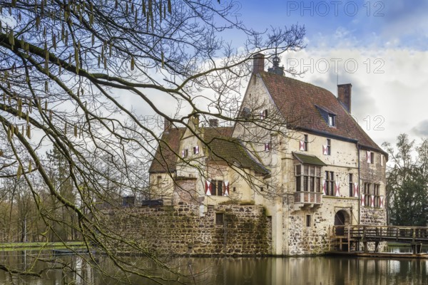 Vischering Castle in Ludinghausen, North Rhine-Westphalia is the most typical moated castle in the Munster region of Germany