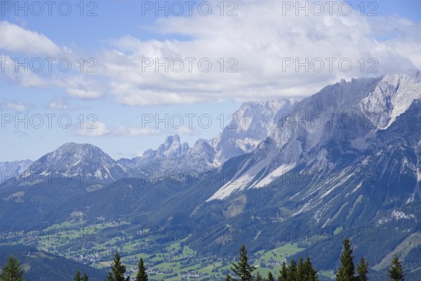 Dachstein massif with Bischofsmütze with double summit - Panorama of the mountain range