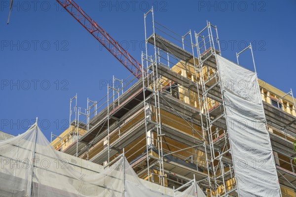 Scaffolding, construction site, housing construction, Eisenbahnstraße, Kaiserslautern, Rhineland-Palatinate, Germany
