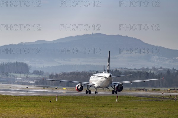 Aircraft Austrian Airlines, OE-LBZ, Airbus A320-200, Zurich Kloten, Switzerland