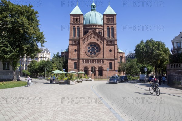 Saint-Pierre-le-Jeune catholique, Roman Catholic church in Strasbourg, France