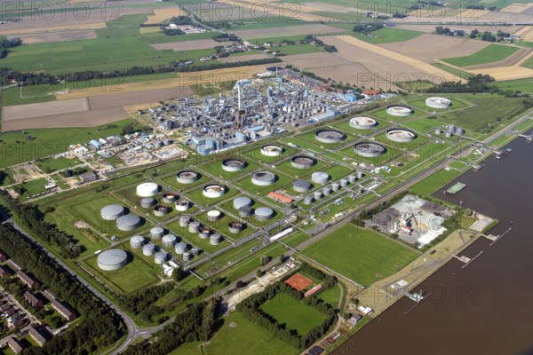 Aerial view, Sasol, Brunsbüttel, chemical, plant, refinery, storage, tank farm, industry, NOK, canal, Schleswig-Holstein