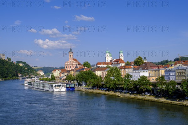 City view, Passau, on the Danube, Lower Bavaria, Bavaria, Germany