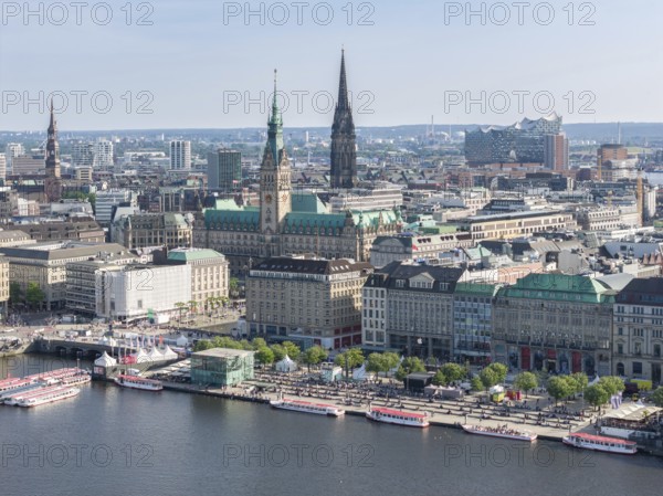 Aerial view of the Inner Alster Lake with Jungfernstieg, Hamburg, Germany