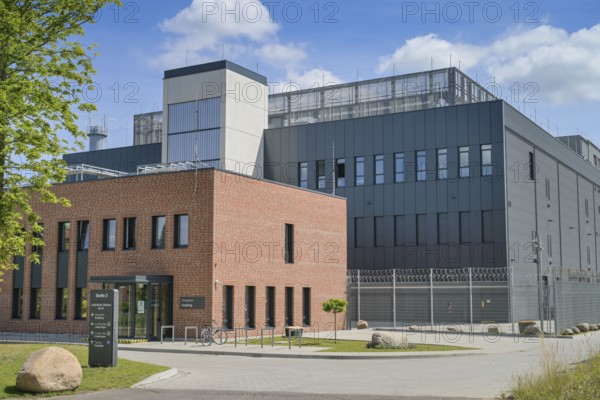 Data centre Berlin 2 NTT Global Data Centers, Marienpark, Lankwitz, Steglitz-Zehlendorf, Berlin, Germany