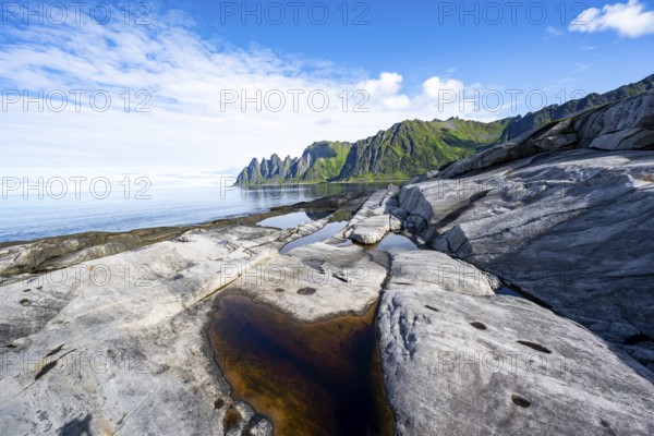 Tidal pools, rocky coast of Tungeneset, Devil's Teeth, Devil's Teeth, Okshornan, Ersfjorden, Senja Island, Troms, Norway