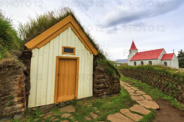 Grass sod houses and church, green roofs, peat farm or peat museum Glaumbaer or Glaumbær, open-air museum, Skagafjörður, Varmahlíð, Norðurland vestra, Northwest Iceland, Iceland