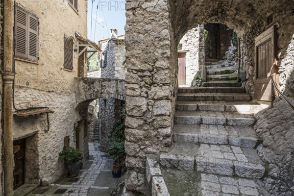 Picturesque medieval mountain village, Peillon, near Monaco, Cote d'Azur, Alpes-Maritimes, Provence-Alpes-Cote-d'Azur, South of France, France