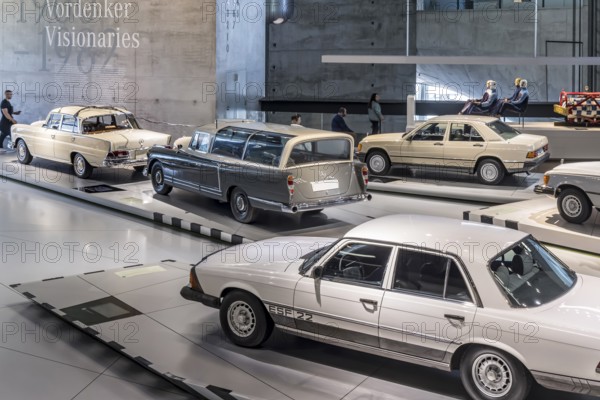 The Mercedes-Benz Museum in Stuttgart presents a journey through time through the automotive history of the global corporation. The history of the Mercedes star begins with the first automobile in 1886. 160 vehicles are on display. Stuttgart, Baden-Württemberg, Germany