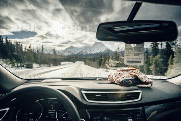 Winter road trip on the Icefields Parkway with lots of snow and ice, Banff National Park, Jasper National Park, Alberta, Canada