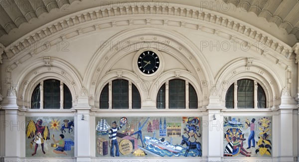Wall mosaic from the 1950s in the reception hall, advertising space for Martin Brinkmann AG, Bremen Central Station, Germany