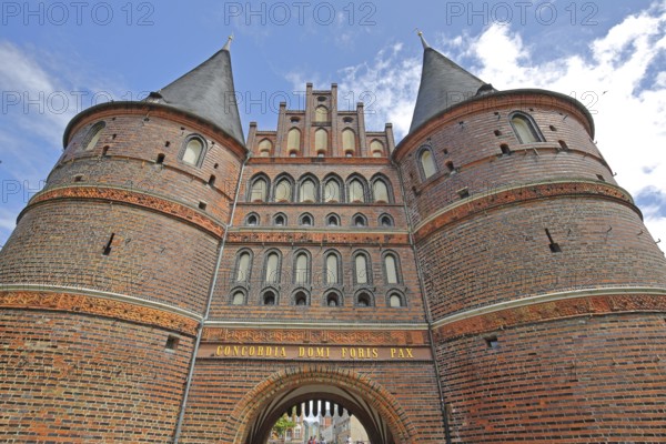 Historic Holstentor with trapdoor, view upwards, perspective, Brick Gothic, brick building, city gate, landmark, Lübeck, Schleswig-Holstein, Germany