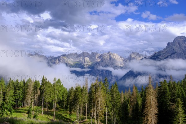 View from Passo Tre Croci, Marmole Group, Cador Dolomites, Auronzo di Cadore, Dolomites, Veneto, Italy
