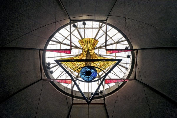 View of the dome apex with Trinity window by Rudolf Hoflehner, Ludwigskirche, St Ludwig, Darmstadt, Hesse, Germany