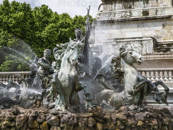 Fontaine du Char du Triomphe de la Concorde, Place des Quinconces, Bordeaux, Gironde, Nouvelle-Aquitaine, France