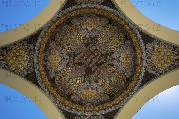 View of the mosaic in the pavilion at the entrance to the exhibition building, Mathildenhöhe, UNESCO World Heritage Site, Darmstadt, Hesse, Germany