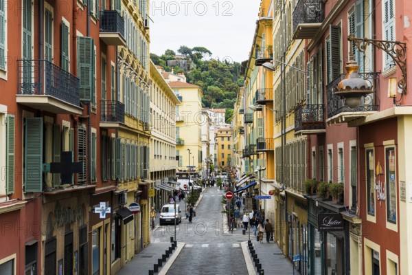 Alley in the old town, Nice, Alpes Maritimes, Provence Alpes Cote d'Azur, French Riviera, South of France, France
