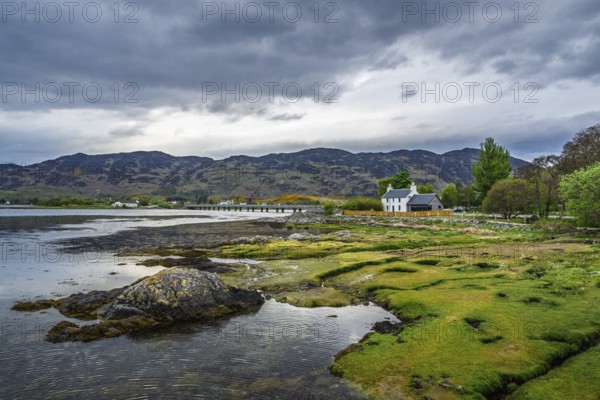 Eilean Donan Castle, Loch Duich, Isle of Skye, Highlands, Scotland, UK