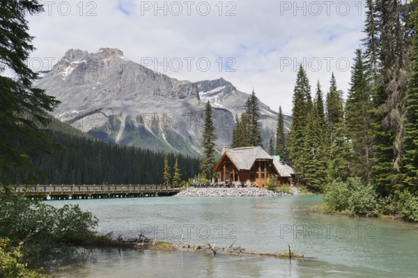 Emerald Lake Lodge, Yoho National Park, British Columbia, Canada