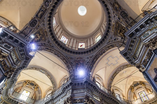 Interior view, Cathedral, Cathédrale Sainte-Réparate de Nice, Old Town, Nice, Alpes Maritimes, Provence Alpes Cote d'Azur, French Riviera, South of France, France