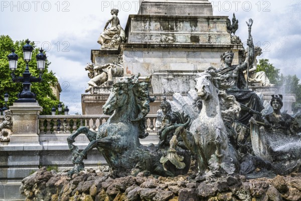 Fontaine du Char du Triomphe de la Concorde, Place des Quinconces, Bordeaux, Gironde, Nouvelle-Aquitaine, France