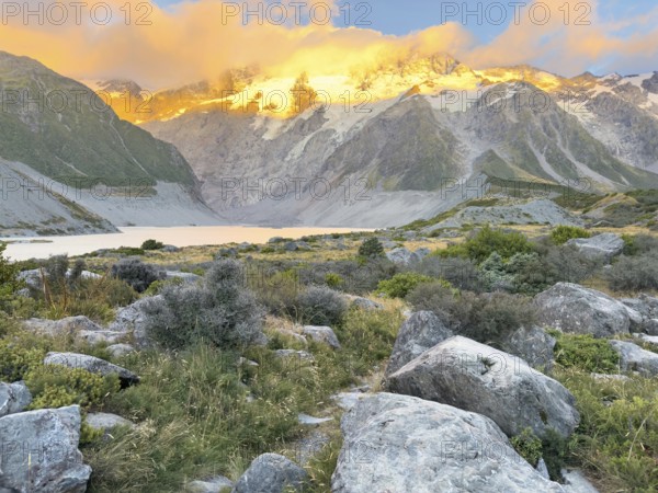 Sunrise on the Hooker Valley Track hiking trail, Mount Cook National Park, South Island, New Zealand, Oceania