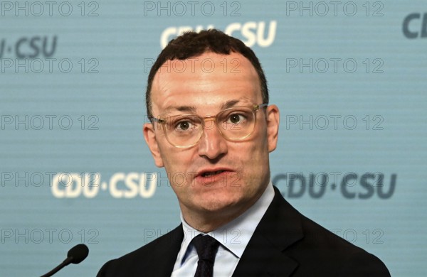 The Chairman of the CDU/CSU parliamentary group, Jens Spahn (CDU), and his deputy Alexander Hoffmann (CSU) at the weekly press statement in front of the parliamentary group meeting room in the Reichstag. This time it was about the expert opinion on the purchase of masks, among other things