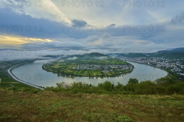 Panoramic view over river and valley, amidst hills in twilight and clouds, summer, Rhine bend Boppard, Gedeonseck, Boppard, Rhine, Rhine-Hunsrück district, Rhineland-Palatinate, Germany
