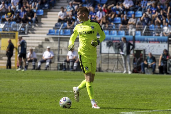 Football 3rd division, season 2025/26, matchday 1: Waldhof Mannheim vs SC Verl***Picture: Philipp Schulze (1, Verl)
