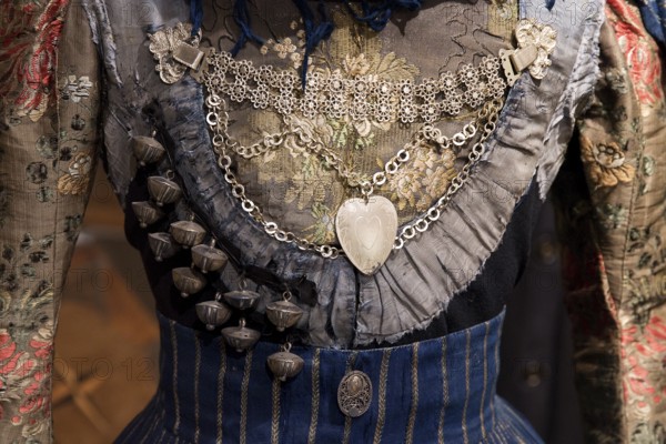 Frisian traditional costume from Föhr with silver breast chain Haag an Leenk, Frisian Museum Wyk on Föhr, North Frisia, Schleswig-Holstein, Germany