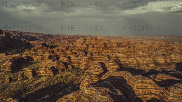 Bungle Bungle Range, Outback, hiking in Australia in high heat, Western Australia, Australia