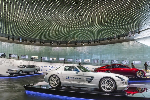 The Mercedes-Benz Museum in Stuttgart presents a journey through the automotive history of the global corporation. Myth 6: The road to emission-free mobility, 1982 to the present day. The history of the Mercedes star begins with the first automobile in 1886. 160 vehicles are on display. Stuttgart, Baden-Württemberg, Germany