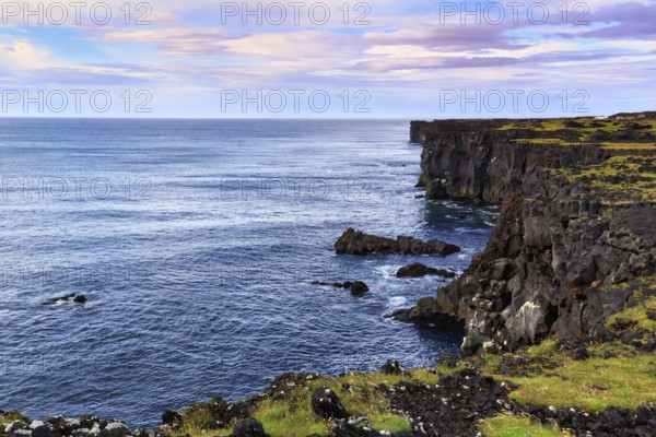 Black basalt cliffs, Svörtuloft cliffs, volcanic landscape, Skalasnagi, Öndverdarnes, Snaefellsjökull National Park, Iceland