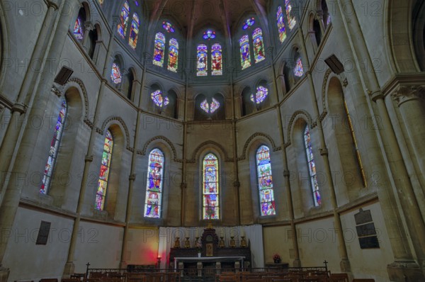 Choir room with altar, interior view, Église Notre-Dame Cathedral, Épernay, Champagne, Marne, France